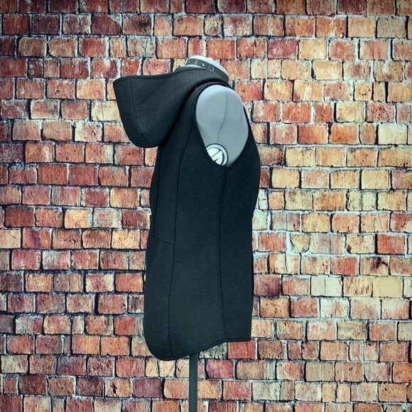 GERRY Weather Resistant Outdoor Women’s Hooded Vest Small Black - Picture 3 of 9